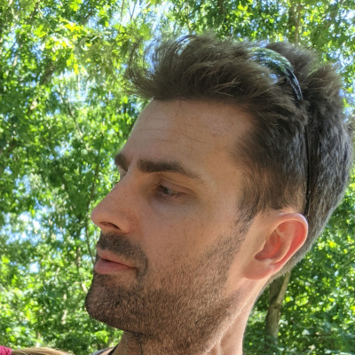 Jeff Headshot